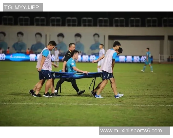 保定容大足球队奋勇争先展现拼搏精神助力地方足球发展新篇章