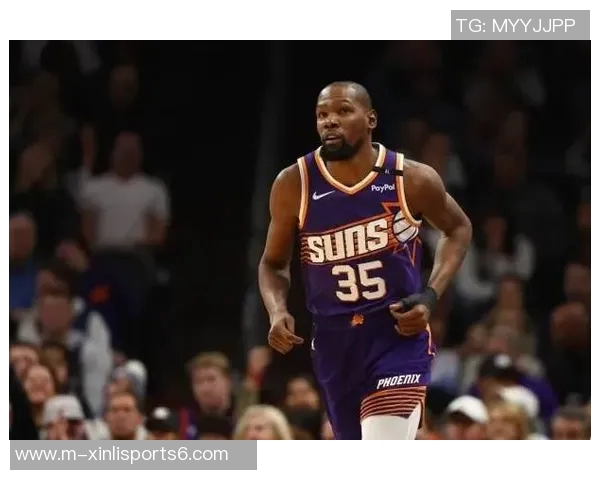 热火队有意争夺杜兰特计划组建三巨头阵容引发关注