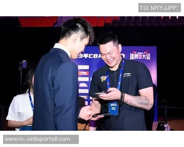 广东队引援压力加大陈国豪成多队争抢目标朱芳雨需加大投入力度